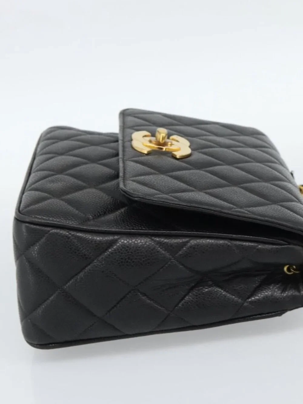 CHANEL Chain Matelasse Shoulder Bag Grained Calf Skin Black Gold CC Auth 186150V